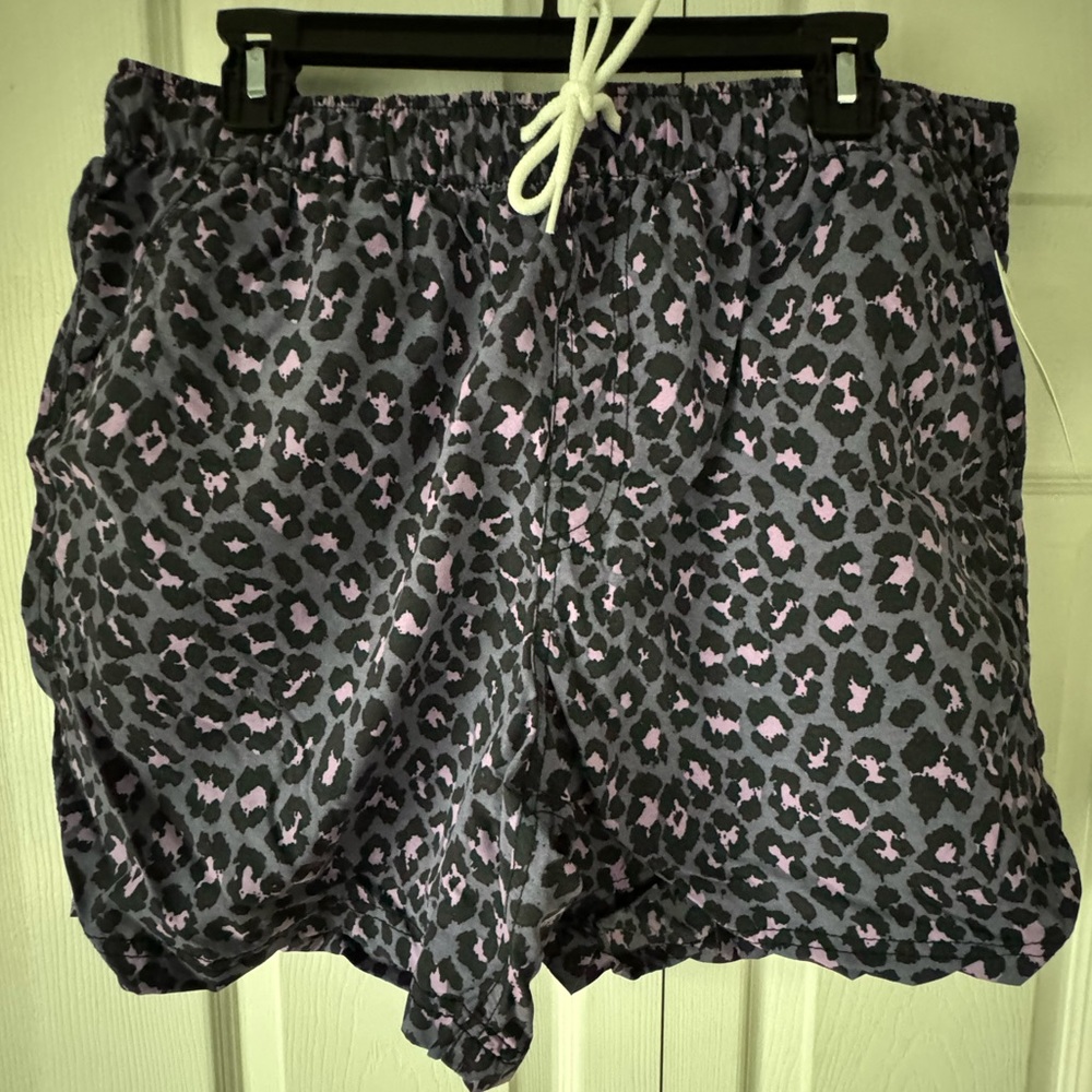 UO Cheetah Swim Trunks (L)